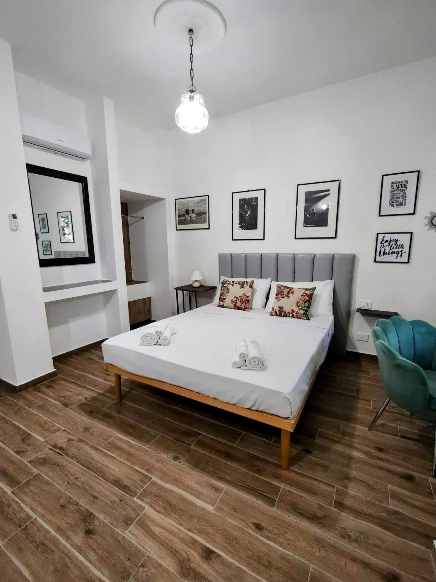 Domus Vetriera Apartment Palermo Bagian luar foto