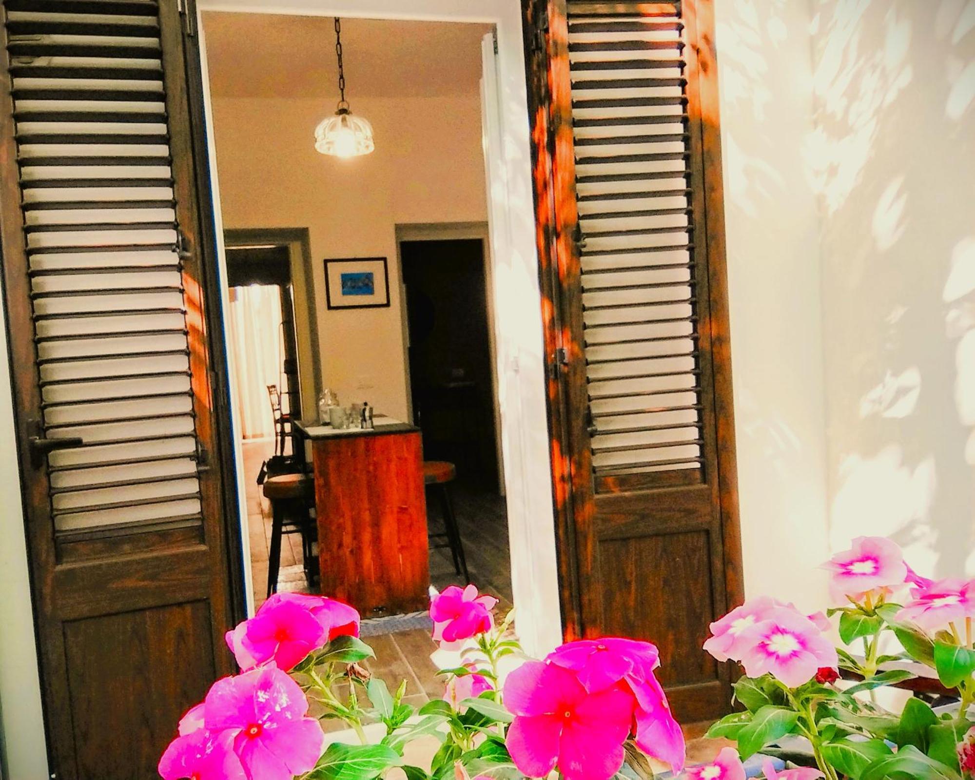 Domus Vetriera Apartment Palermo Bagian luar foto