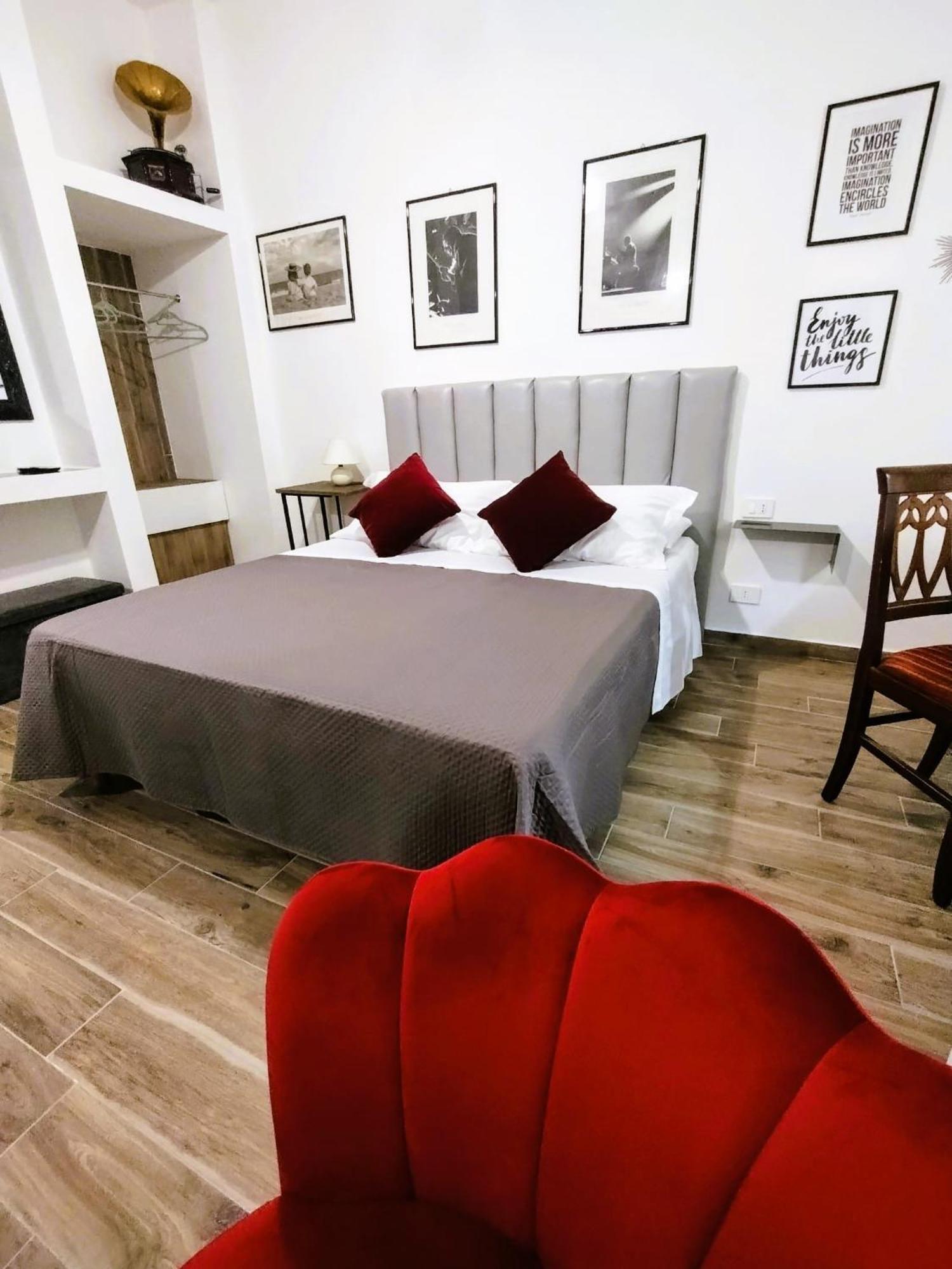 Domus Vetriera Apartment Palermo Bagian luar foto